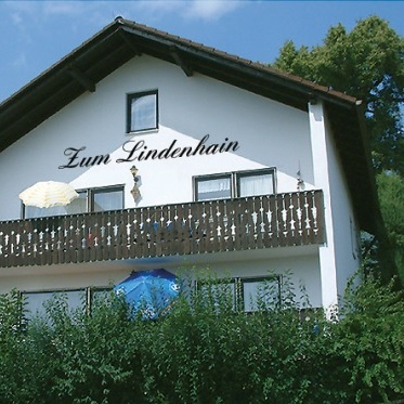"Zum Lindenhain" Oskar u. Ermelinde Ritzer